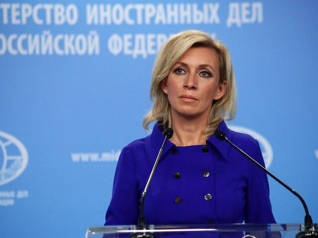 Захарова призвала объективно расследовать нападение на посольство РФ в Литве