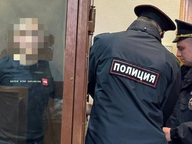 В Москве арестовали подростков, напавших на мужчину у станции метро 