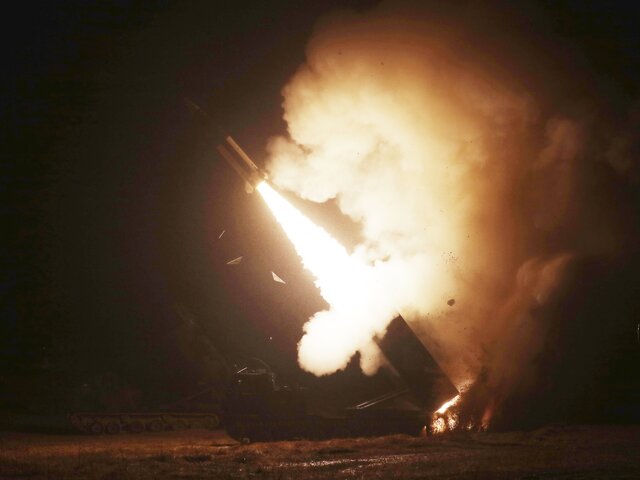 Сенатор США Уорнер: передача ракет ATACMS Киеву может начаться на следующей неделе