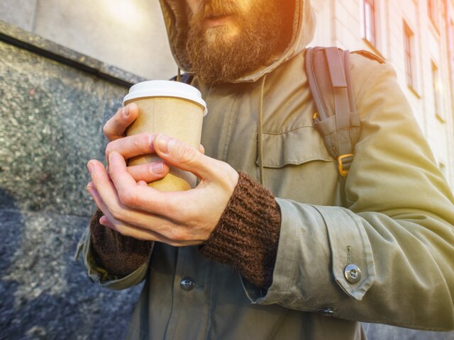 Нарколог Сараев назвал идеальное время для употребления кофе
