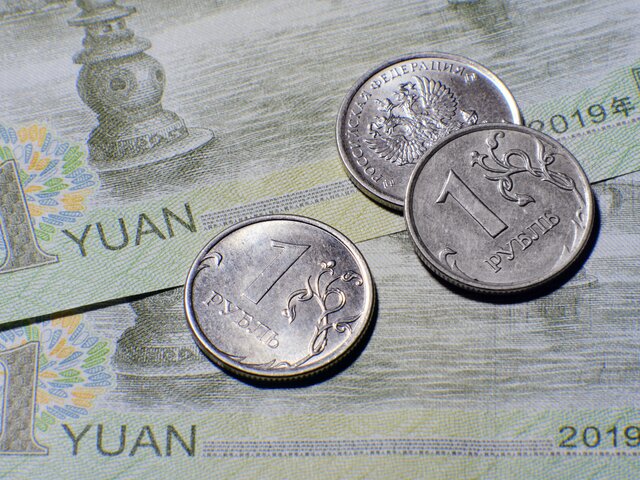 Эксперт Масленников рассказал, стоит ли вкладывать деньги в юань
