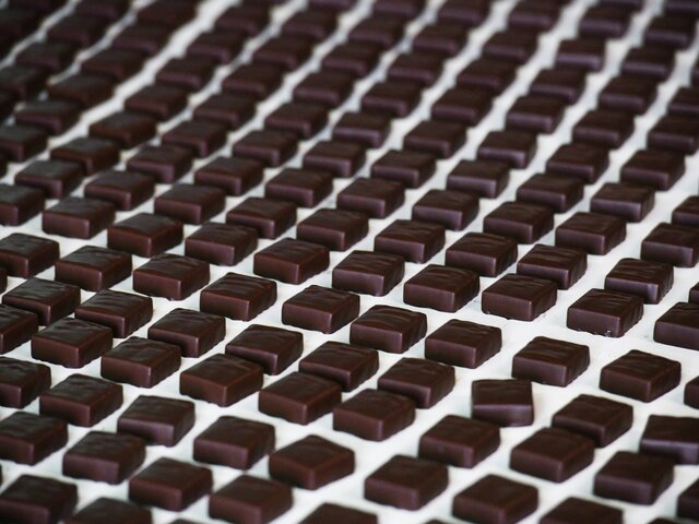 РБК: российские кондитеры планируют поднять цены на шоколадные изделия на 10–20%