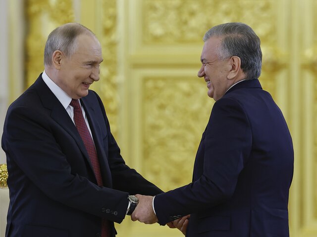 Путин проводит встречу с Мирзиеевым в Кремле