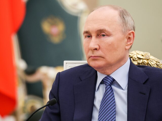 Путин назвал самым мощным оружием РФ консолидацию общества