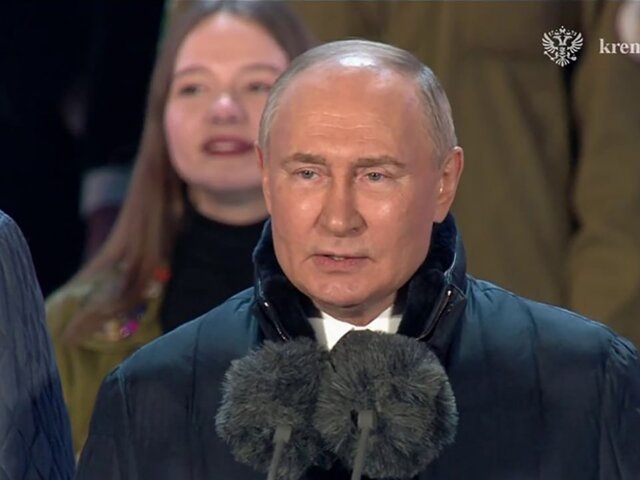Путин поздравил россиян с годовщиной воссоединения Крыма и Севастополя с РФ