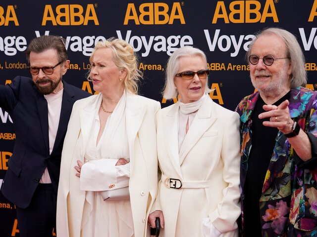 Король Швеции решил наградить группу ABBA за вклад в музыкальную жизнь