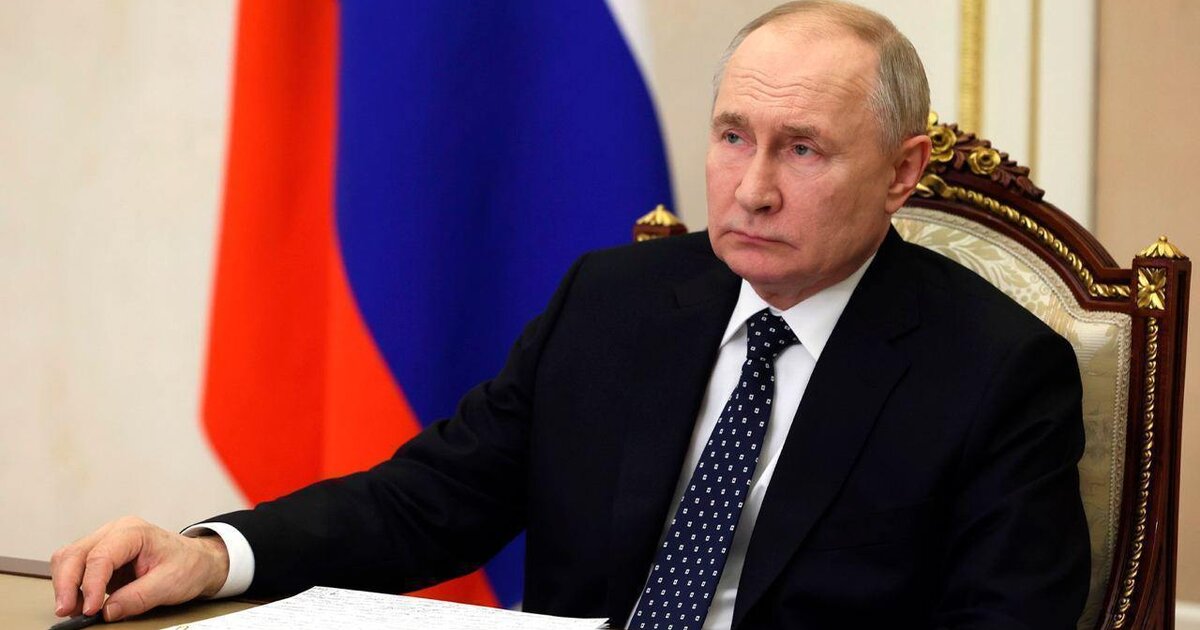 воины России мужественно сражаются за правду, свободу и независимость Родины воины России мужественно сражаются за правду, свободу и независимость Родины