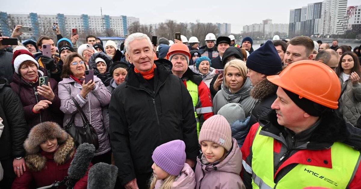 Сергей Собянин открыл новый велопешеходный мост в Нагатинском Затоне Сергей Собянин открыл новый велопешеходный мост в Нагатинском Затоне