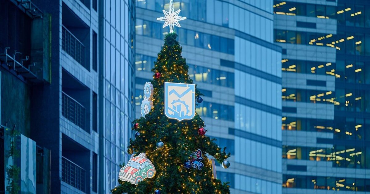 Елки с промышленным дизайном впервые появились в Москве Елки с промышленным дизайном впервые появились в Москве