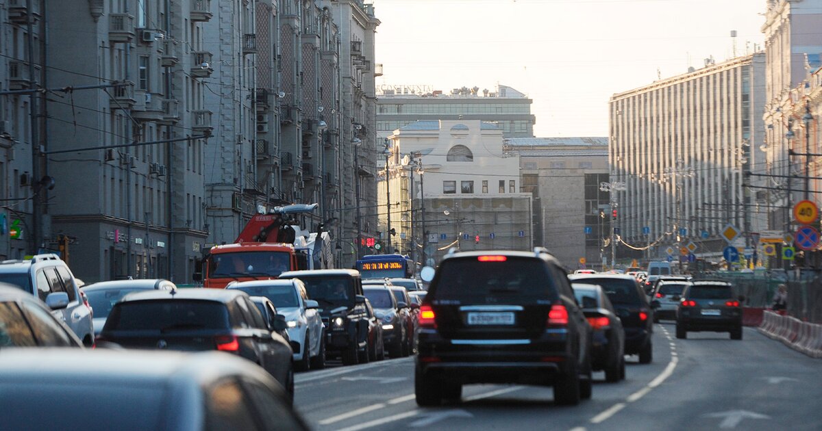 Движение транспорта в центре Москвы полностью восстановлено