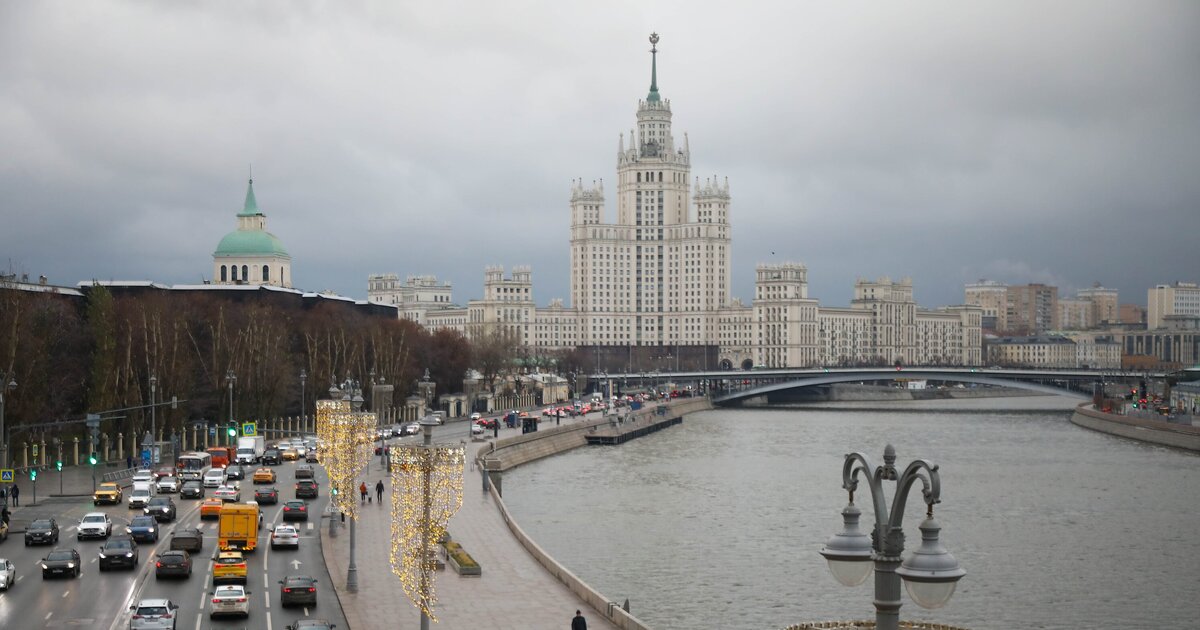 Дождь с мокрым снегом и порывистый ветер ожидаются в Москве 18 ноября Дождь с мокрым снегом и порывистый ветер ожидаются в Москве 18 ноября