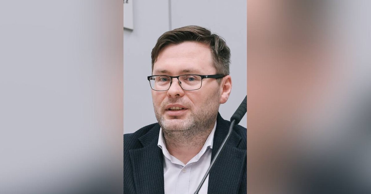 Илья Морозов назначен и. о. директора Театра кукол имени Образцова Илья Морозов назначен и. о. директора Театра кукол имени Образцова