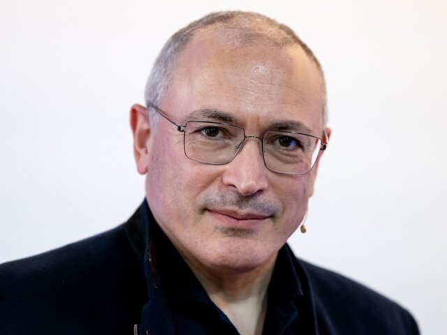 Михаил Ходорковский заочно приговорен к 10 годам по делу о ф