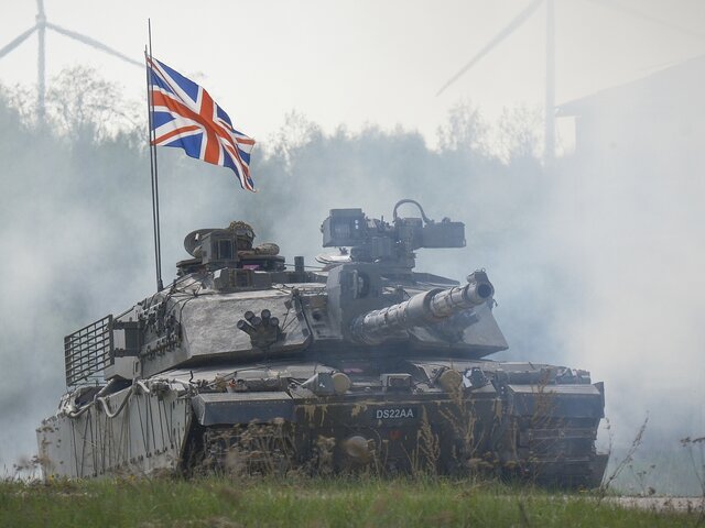 MWM: британские танки Challenger 2 замечены в Эстонии на границе с Россией