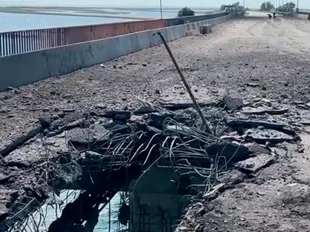 Мост в Чонгаре на границе с Крымом поврежден после