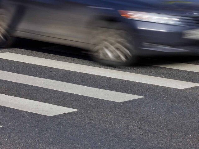 Автомобиль насмерть сбил пешехода на юге Москвы