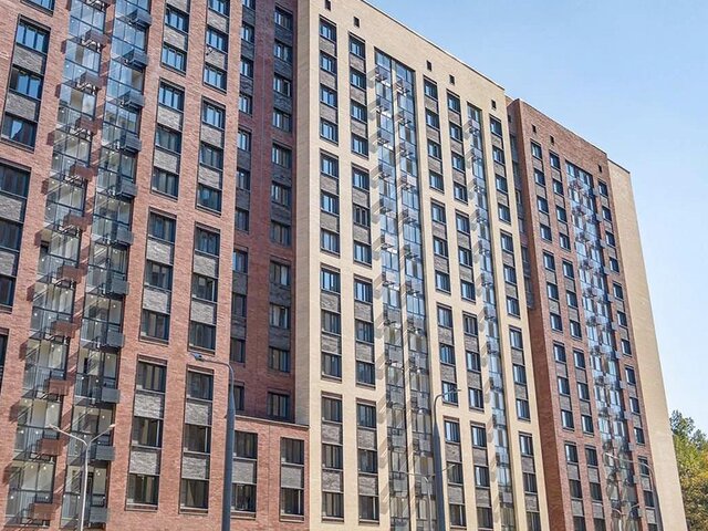 Город выставил на торги 76 машино-мест в Северном 