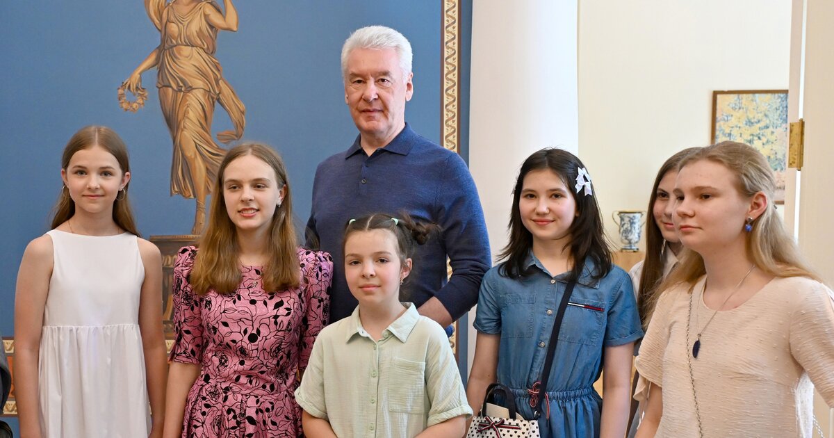 Сергей Собянин: завершена реставрация ансамбля усадьбы Покровское-Стрешнево Сергей Собянин: завершена реставрация ансамбля усадьбы Покровское-Стрешнево