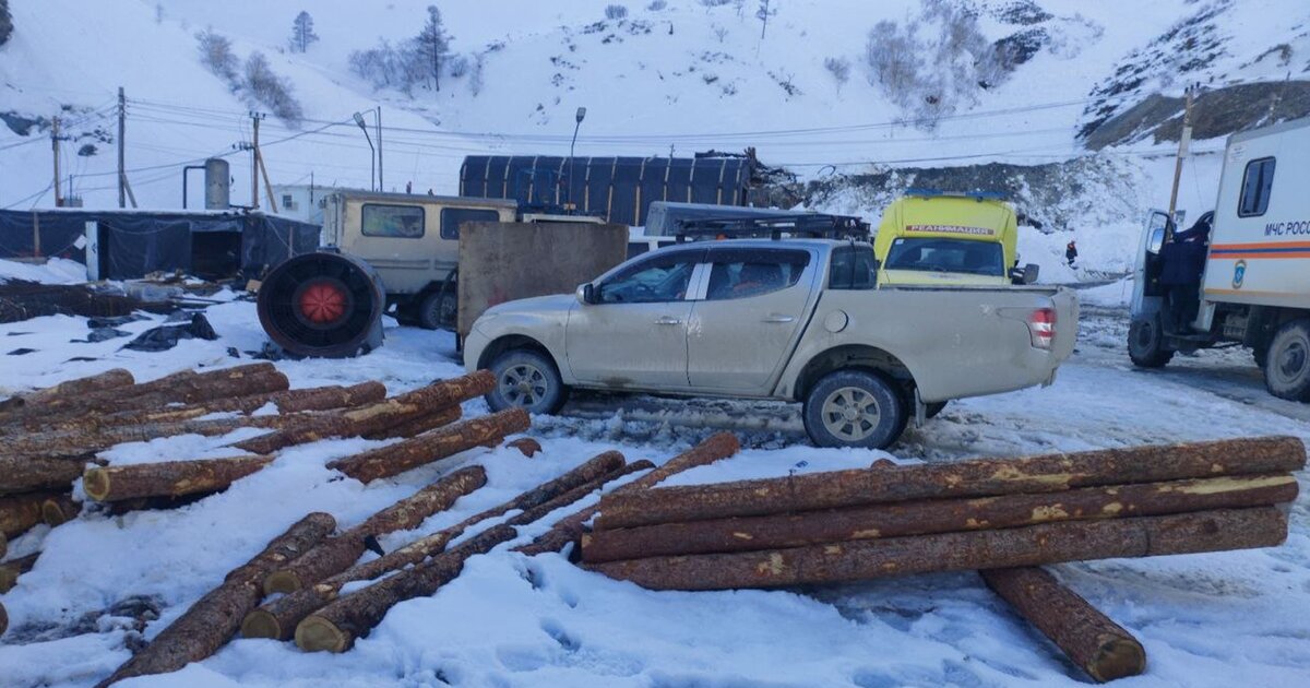 Директор рудника в Бурятии задержан по делу о гибели 6 работников при сходе лавины Директор рудника в Бурятии задержан по делу о гибели 6 работников при сходе лавины