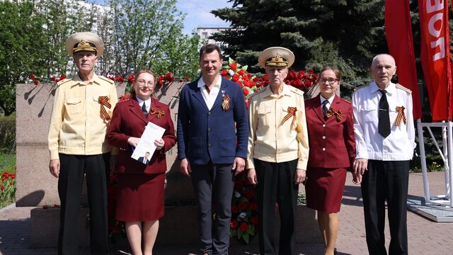 Афиша Герой РФ Роман Романенко поучаствовал в акции "Тропа памяти и славы" в Ясеневе