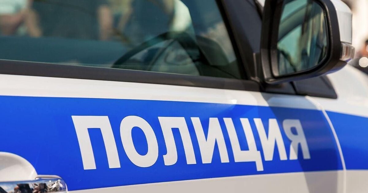 Три человека погибли в ДТП с легковым авто и грузовиком в Дагестане Три человека погибли в ДТП с легковым авто и грузовиком в Дагестане