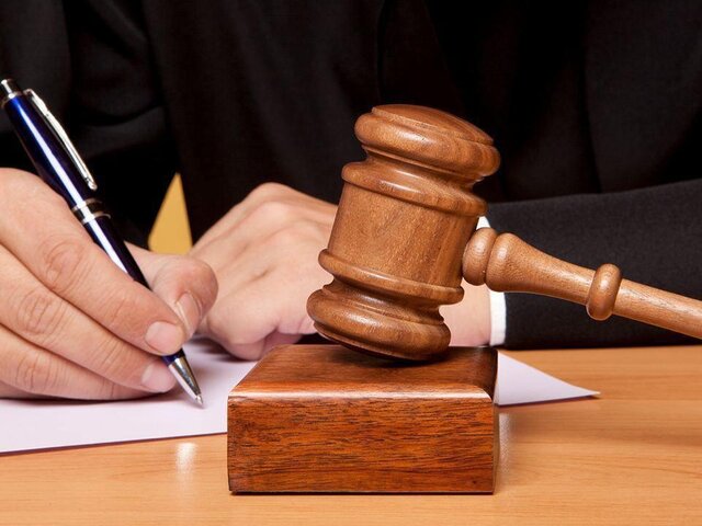 Суд вынес приговор москвичу, бросившему 