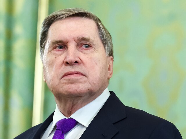 Ушаков заявил, что реакция Киева мешает США выполнить понимания Анкориджа