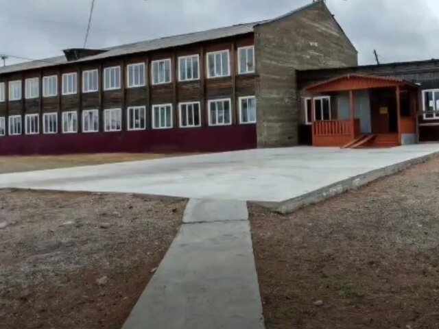 Лантратова взяла на контроль ситуацию с закрытием сельской школы в Забайкалье