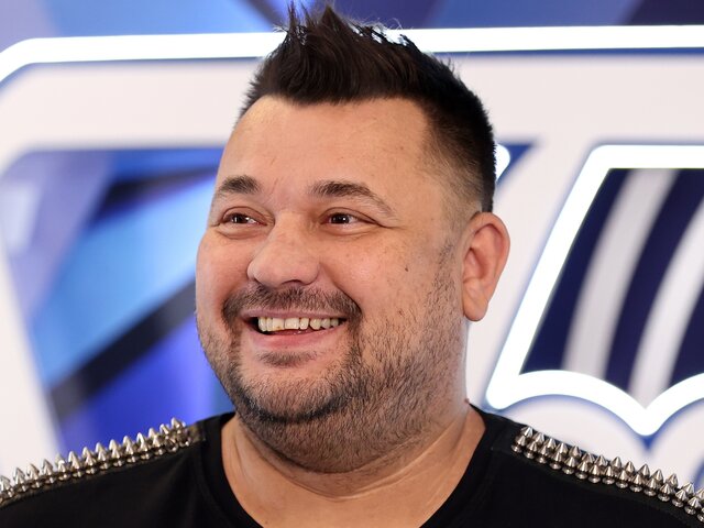 Певец Жуков заявил, что мечтает о шестом ребенке