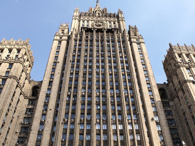 В МИД РФ назвали нелепыми заявления Токио о том, что РФ стремится к контактам с Японией