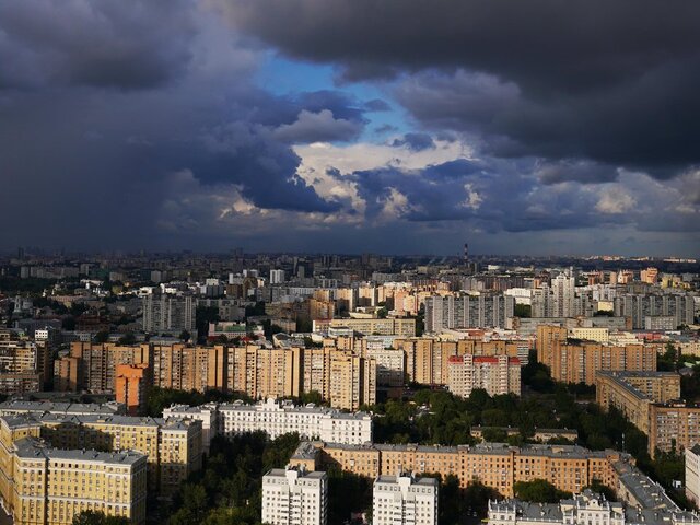Дождь и гроза обрушатся на Москву в ближайшие часы