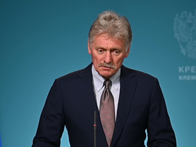 Песков заявил, что в центре Европы происходит прославление нацистских приспешников