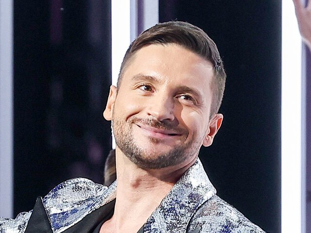 Сергей Лазарев приехал на последний звонок по приглашению нижегородских школьников