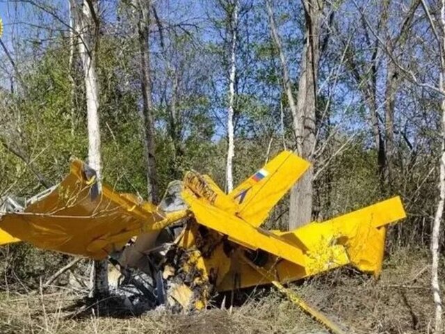 Пилоты потерпевшего крушение самолета доставлены в больницу в Красноярске