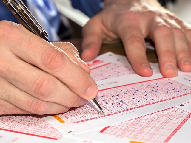 Idnes: житель Чехии выиграл в лотерею рекордные 120 млн евро