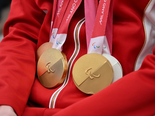 Собянин наградил москвичей – победителей и призеров Паралимпиады