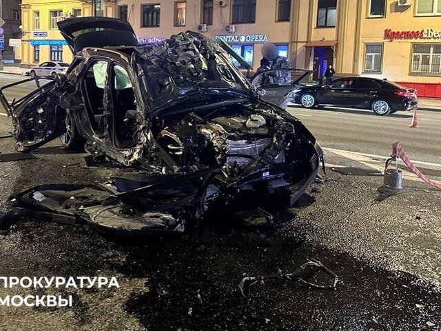 Устроившей ДТП в центре Москвы грозит до 15 лет лишения свободы
