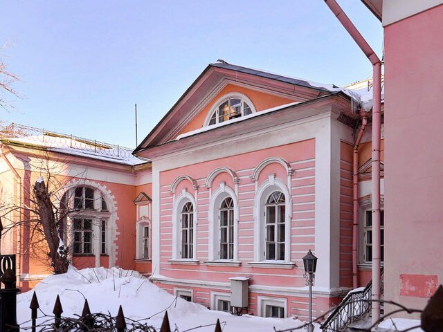 Собянин рассказал о реставрации главного дома усадьбы Карабановых