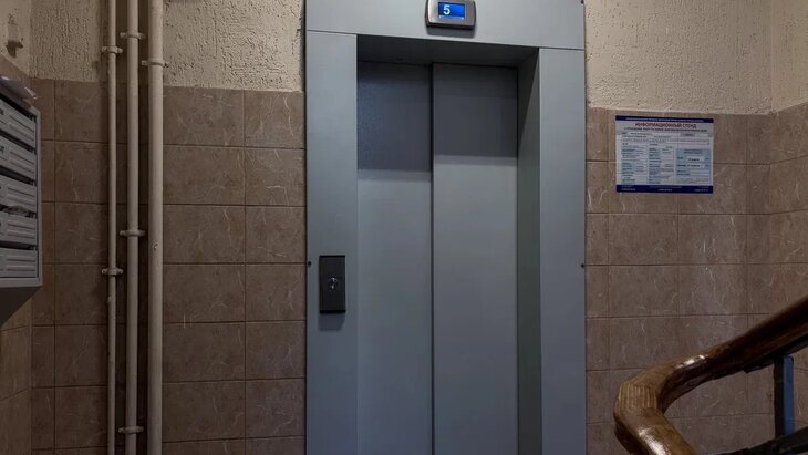В Москве на юге обновляют лифты в старых зданиях В Москве на юге обновляют лифты в старых зданиях
