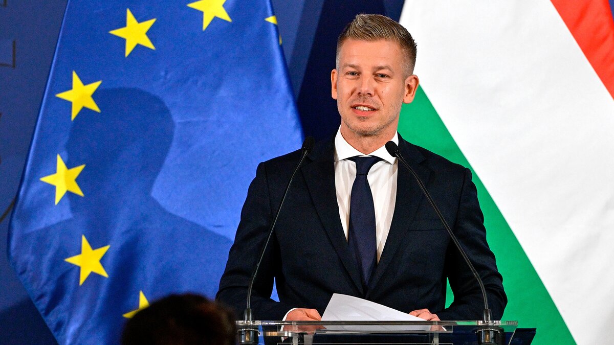 https://www.m24.ru/b/d/nBkSUhL2h1Qnnsu3J76BrNOp2Z318Ji-mifCm-WR9mOBdDebBizCnTY8qdJf6ReJ58vU9meMMok3Ee2nhSR6ISeO9G1N_wjJ=1h-meTV0ib4BKmApXt8Z1g.jpg