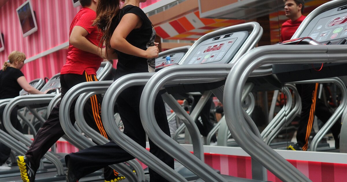 Оплата фитнеса сотрудникам. М-фитнес сотрудники. Компания оплачивает работникам занятия фитнесом. М-фитнес сотрудники форум.