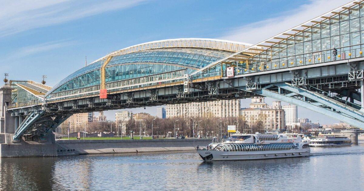 Пешеходный мост богдана хмельницкого
