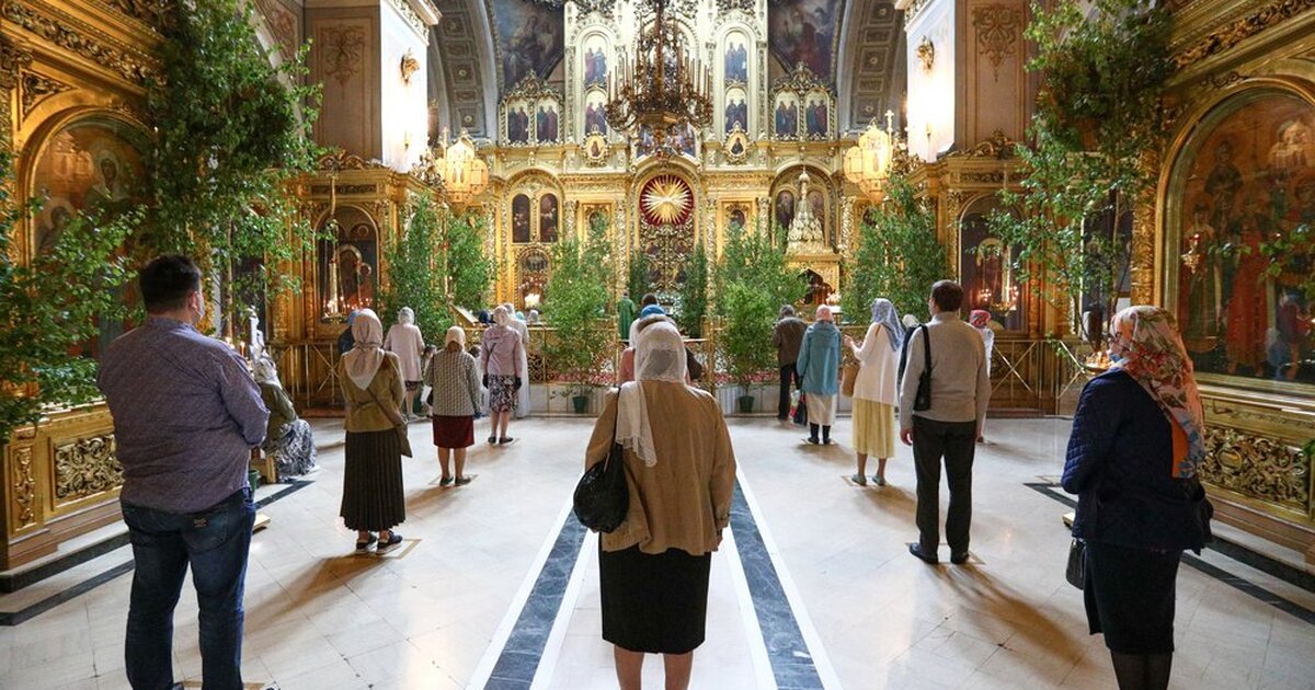 Посещение церкви. Никольская церковь абакан. Храм христа спасителя служба на пасху. Богослужение в храме христа спасителя. 2023 москва богослужение в храме христа спасителя.