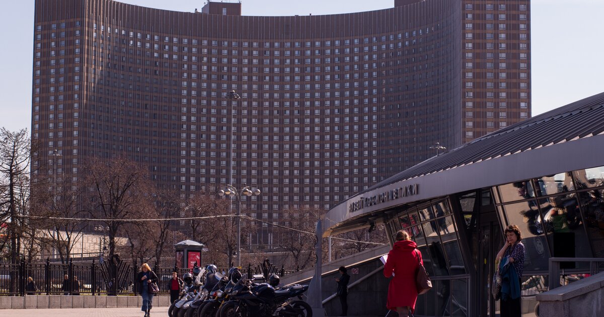 Дозор гостиница. Гостиница космос Москва ночной дозор. Дневной дозор гостиница космос.