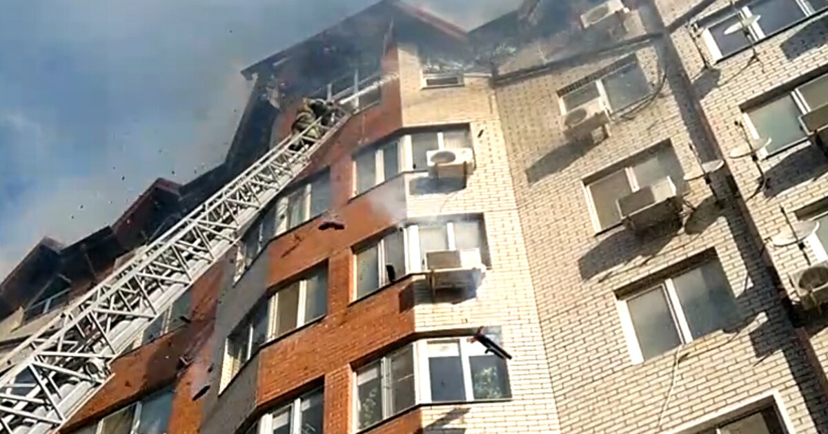 Пожар в джемете сегодня. Анапа пожар сейчас. Пожар в анапе сегодня. Анапа что горело сегодня. Анапа пожар.