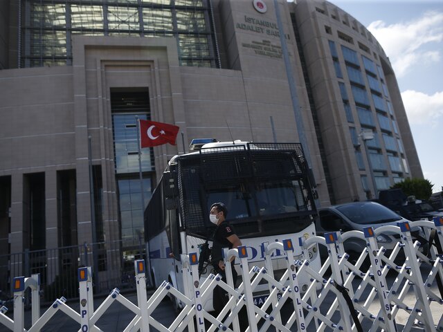 В Стамбуле арестовали гражданина Турции, два дня пытавшего россиянку