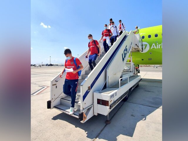Сборная России прибыла на Кипр для участия в матче отбора на ЧМ по футболу