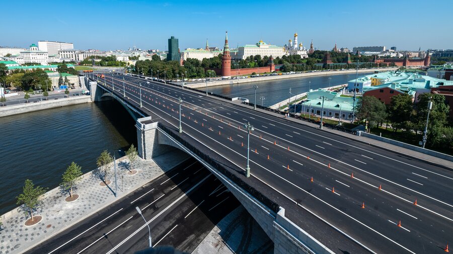 Москвичам показали, как ремонтировали Большой Каменный мост - Vimarsana News