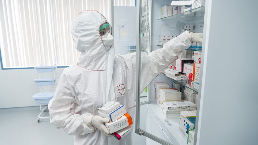 В Роспотребнадзоре рассказали, почему до сих пор нет лекарства от COVID-19 - Vimarsana News