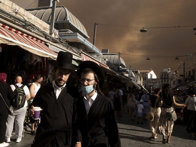 Жителей Иерусалимского округа эвакуируют из-за пожара